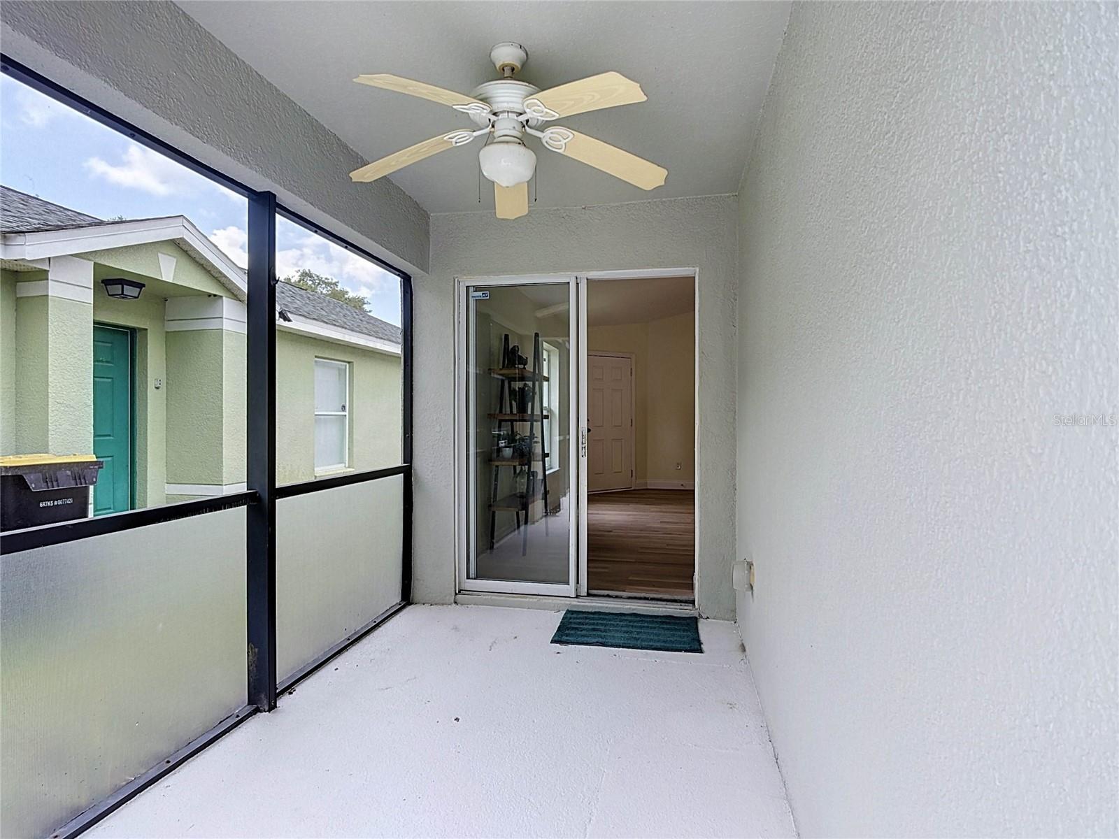 1501 Royal Ridge Dr Property Photo 21