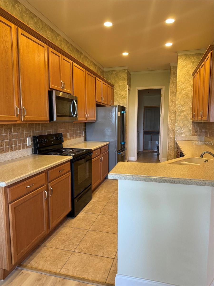 2470 Salzburg Loop Property Photo 10