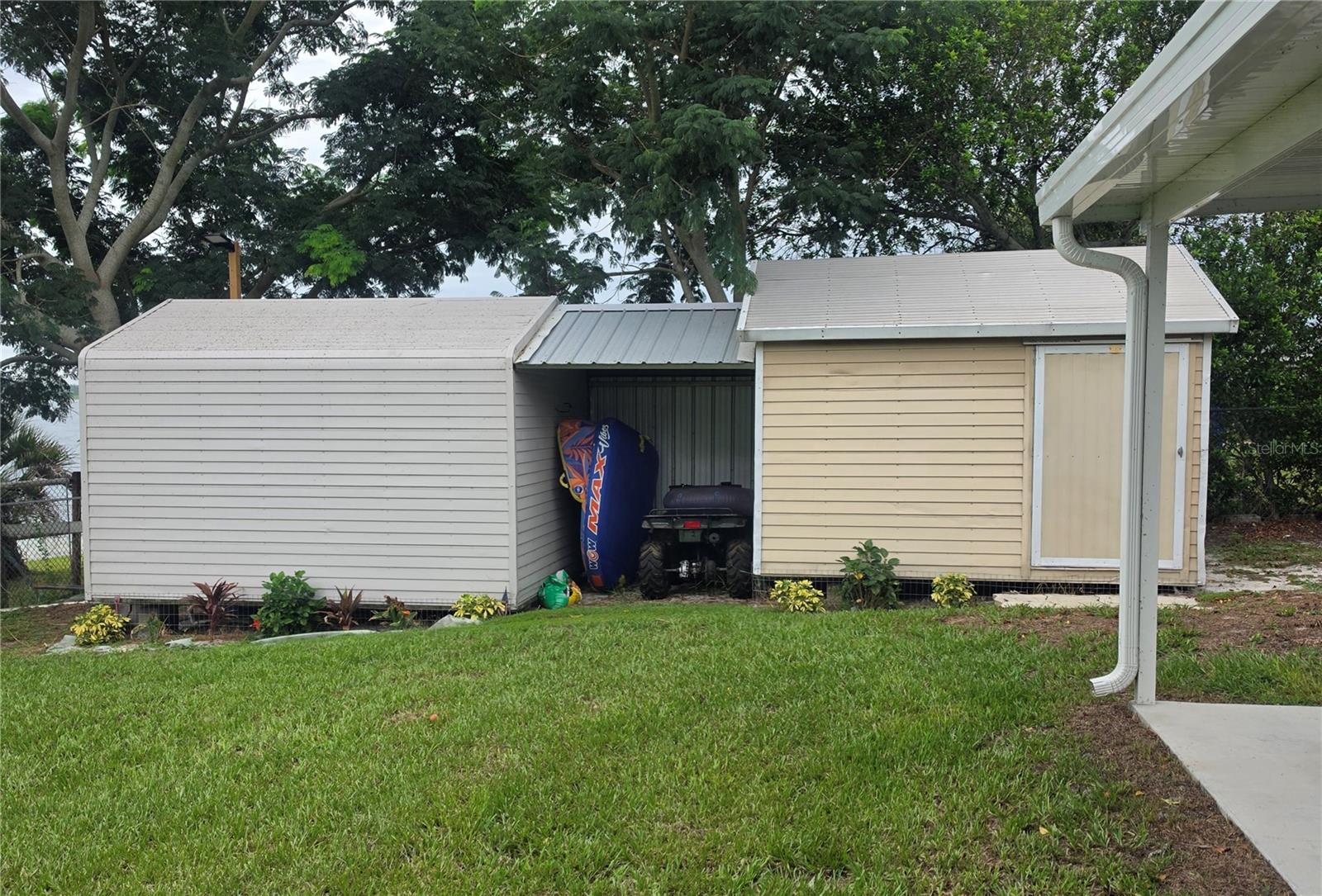 1380 Eagle Ave E Property Photo 21