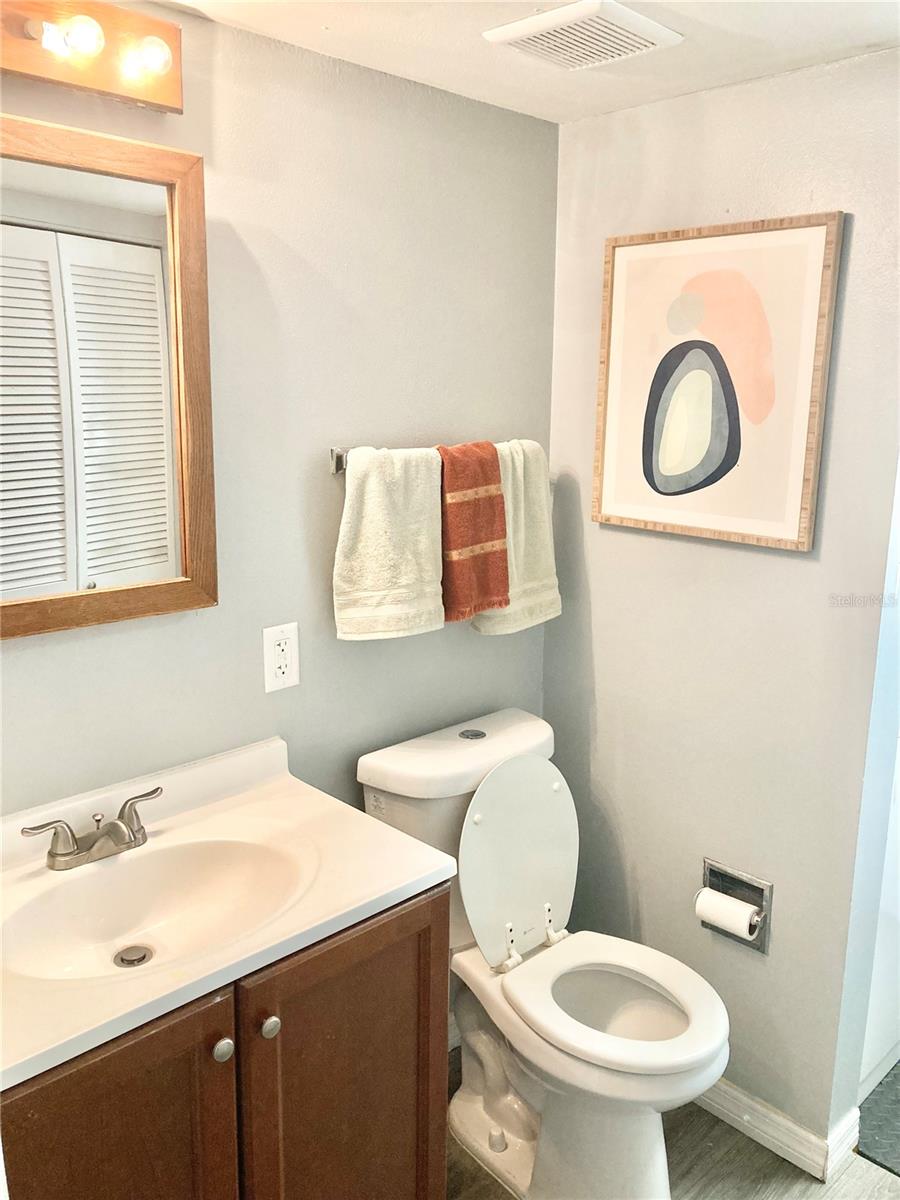 1930 Cattleya Dr #1930 Property Photo 18