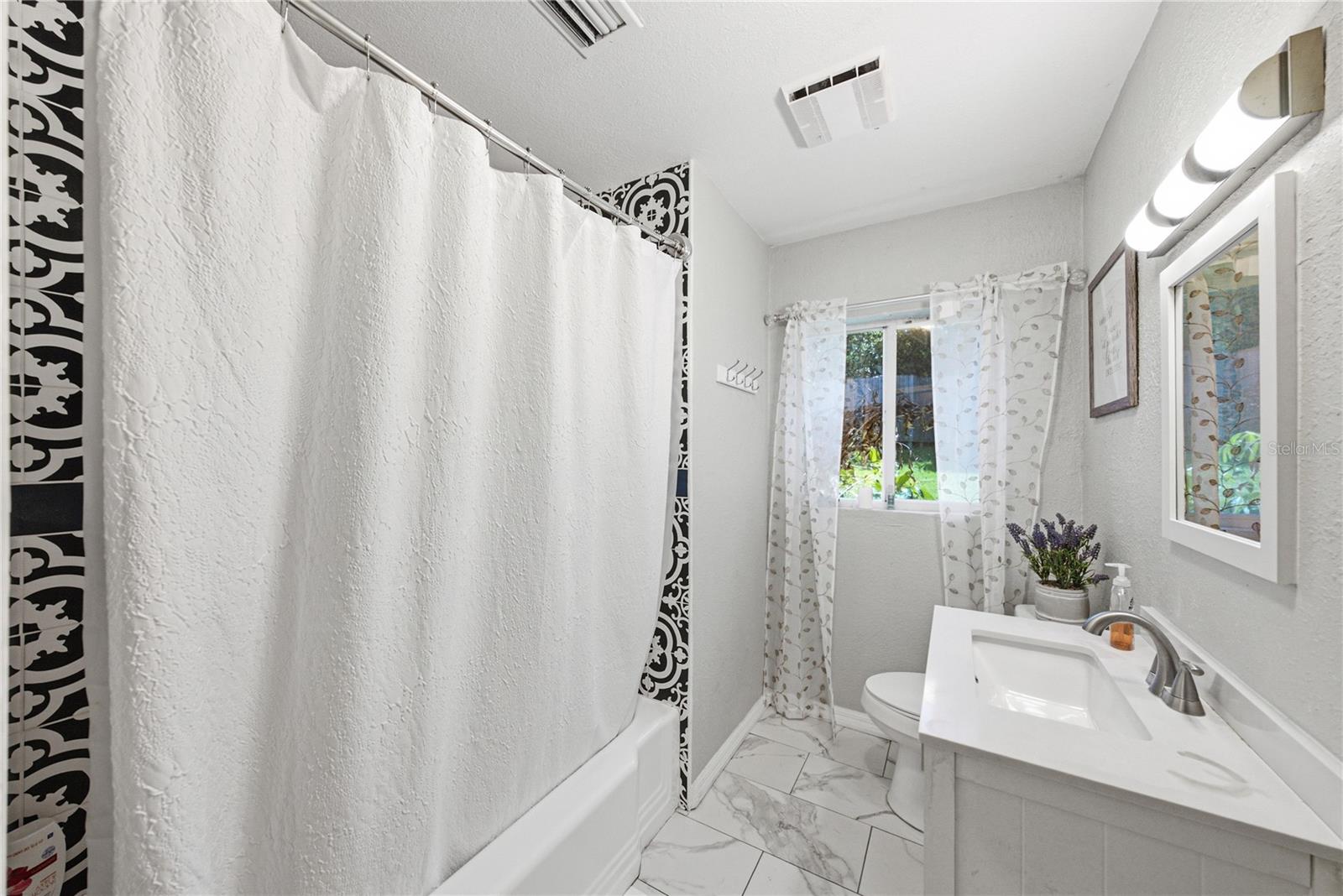 2120 Hurley Dr Property Photo 18