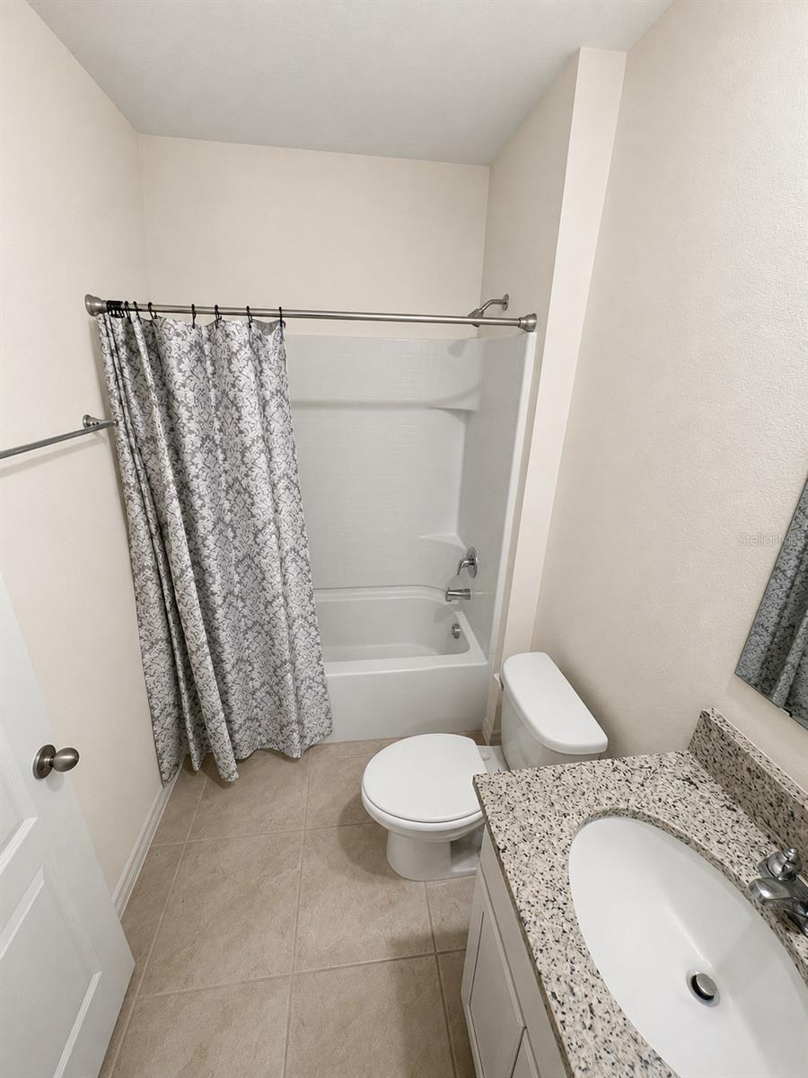 3648 Sungrove Cir Property Photo 9