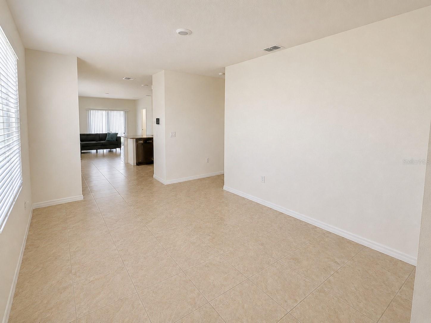 3648 Sungrove Cir Property Photo 10