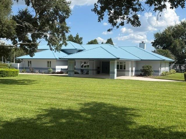 2241 Winterset Rd Property Photo 1