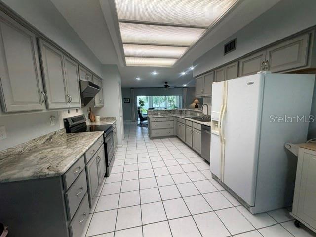 2241 Winterset Rd Property Photo 10