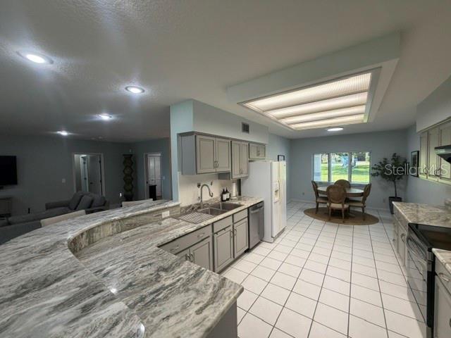 2241 Winterset Rd Property Photo 11