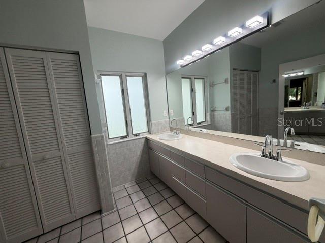 2241 Winterset Rd Property Photo 22