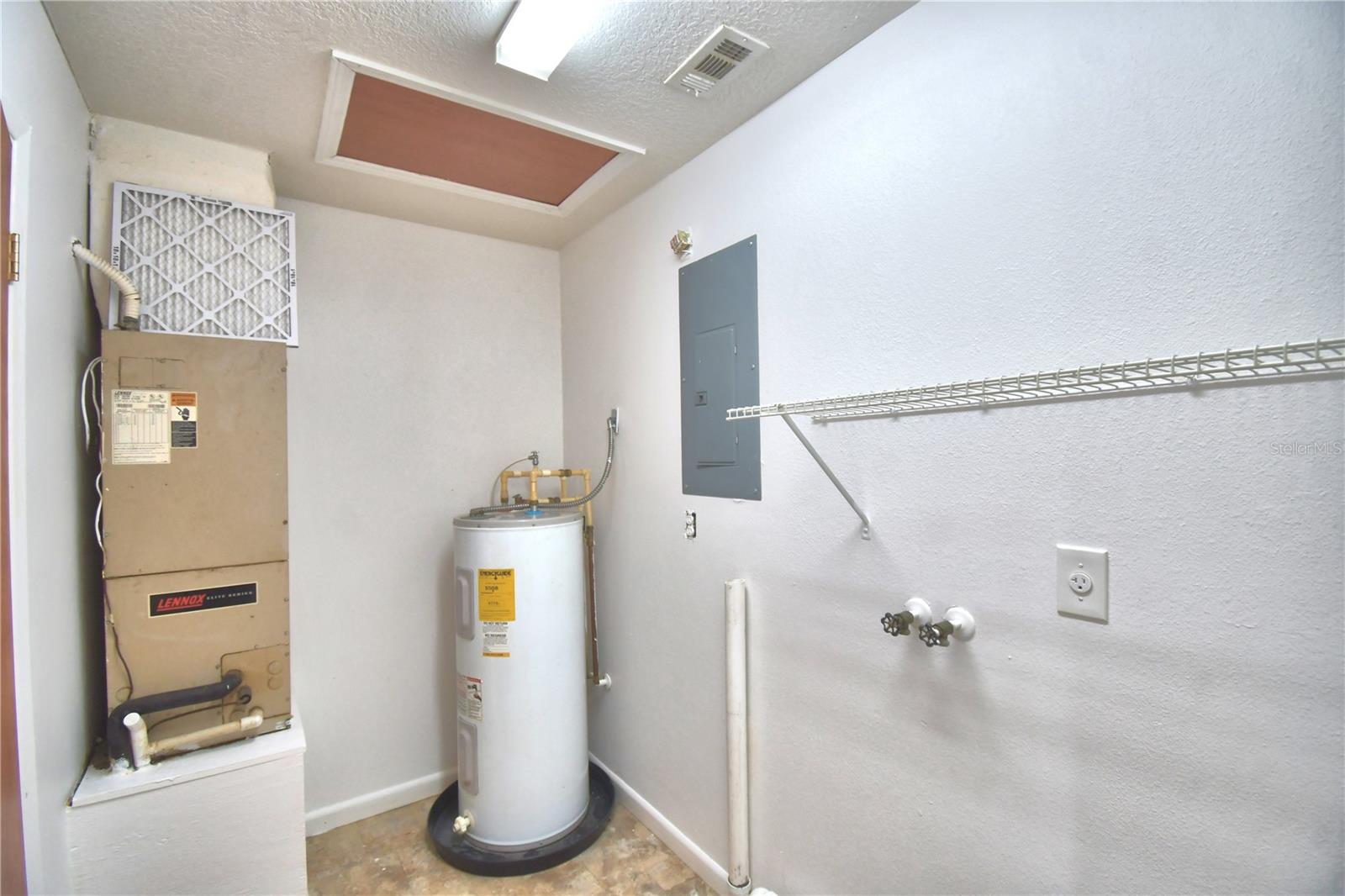 914 Grape Ave Property Photo 13