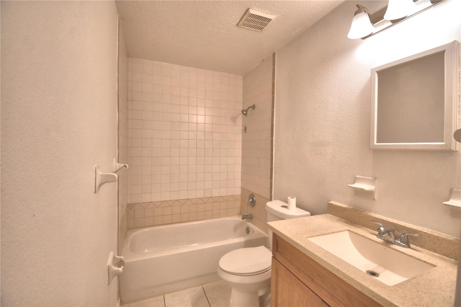 914 Grape Ave Property Photo 21
