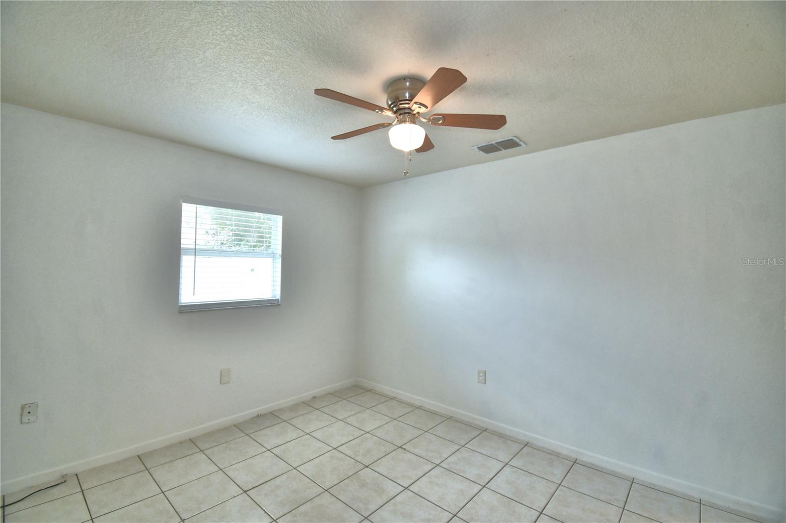 914 Grape Ave Property Photo 28