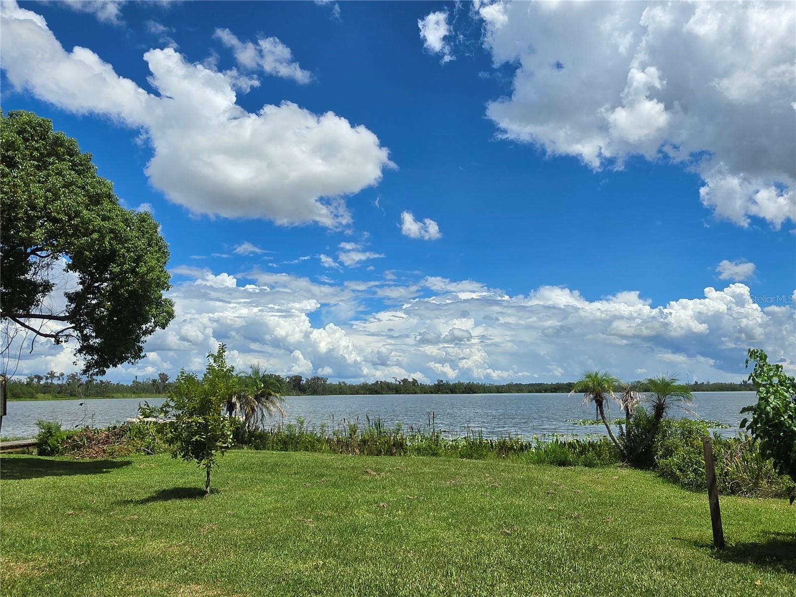 4414 Bonnet Lake Dr Property Photo 3