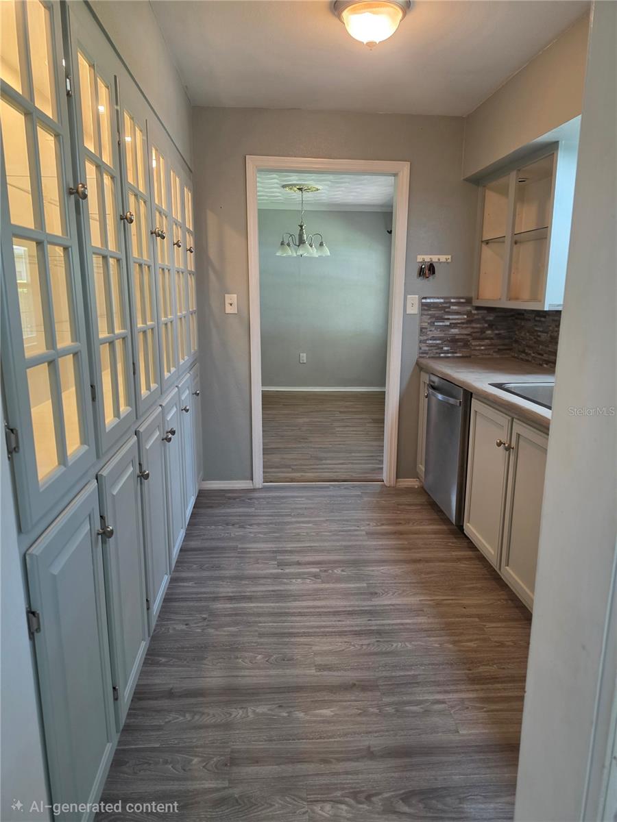 4414 Bonnet Lake Dr Property Photo 8
