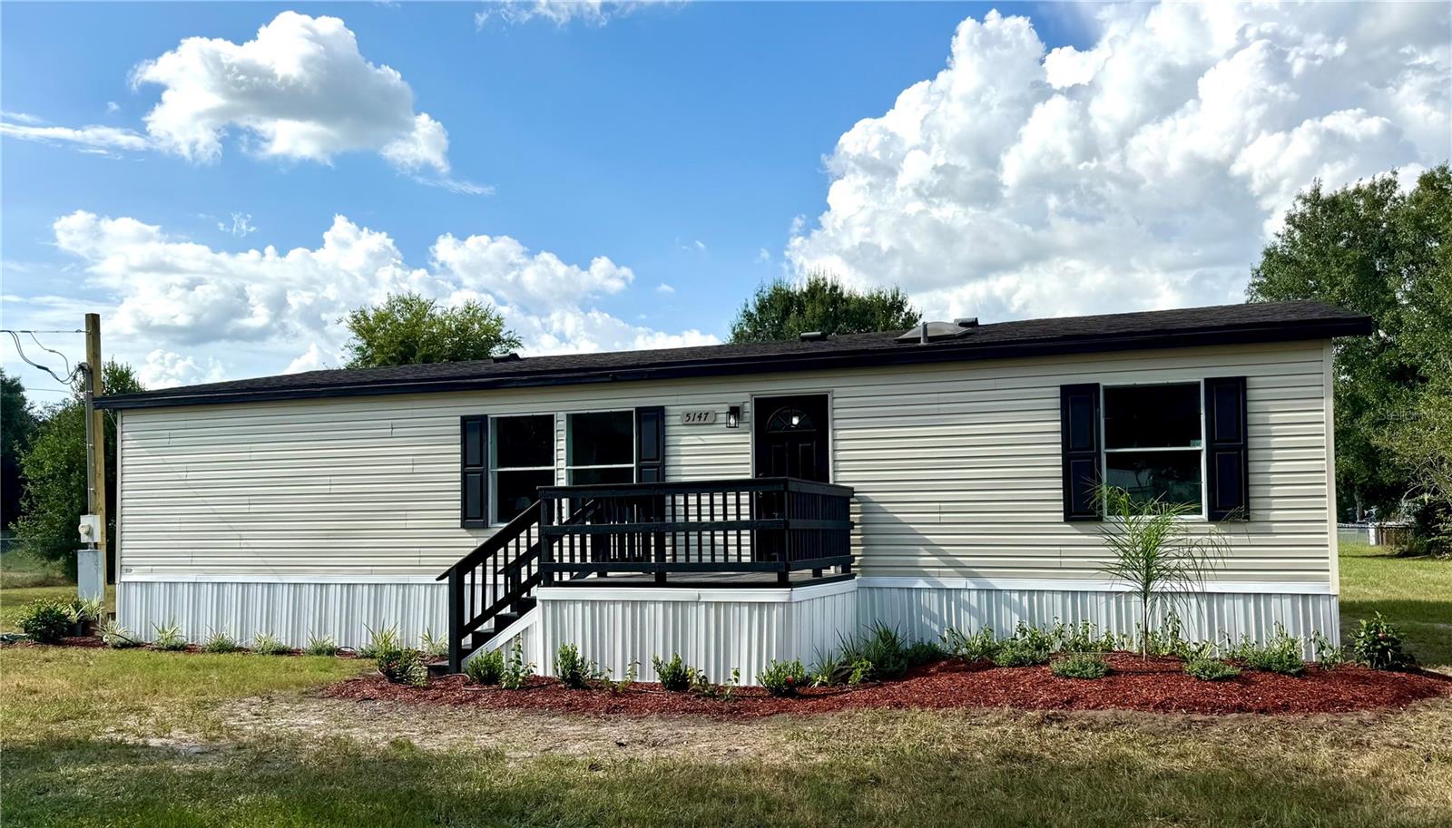 5147 Rock Dove Loop Property Photo 1