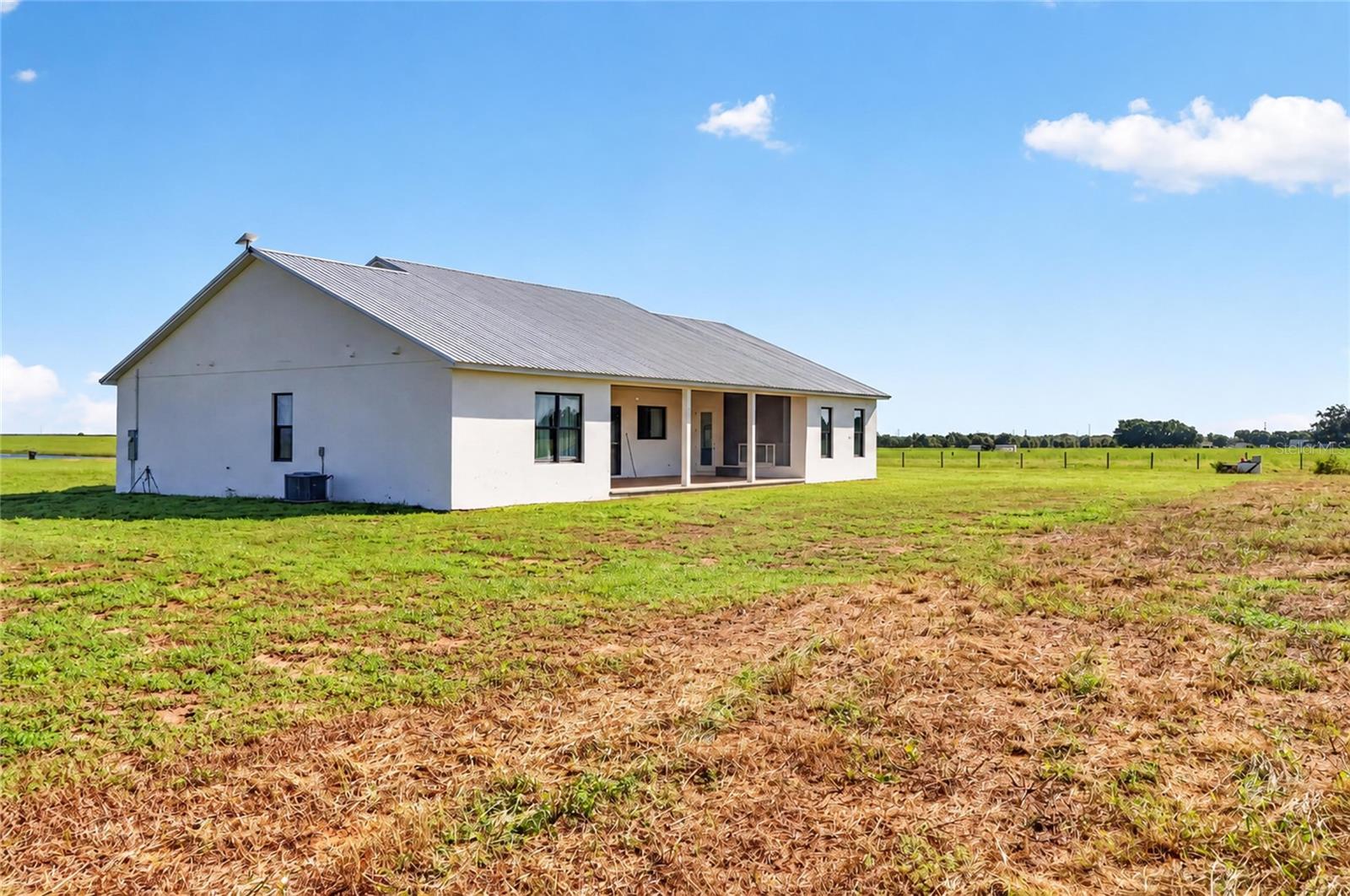 5771 Weita Rd Property Photo 4