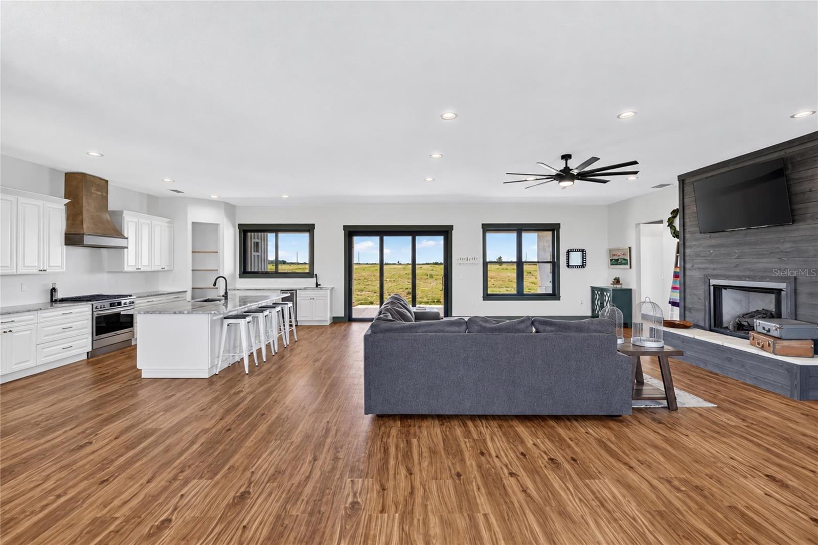 5771 Weita Rd Property Photo 18