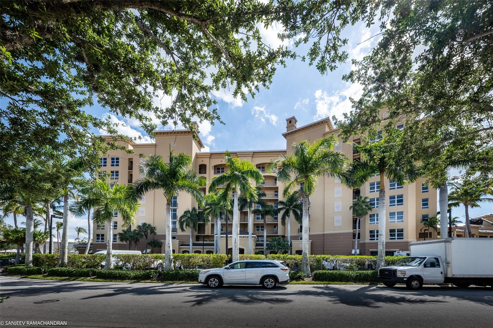 3313 SUNSET KEY CIR #403 Property Photo 1
