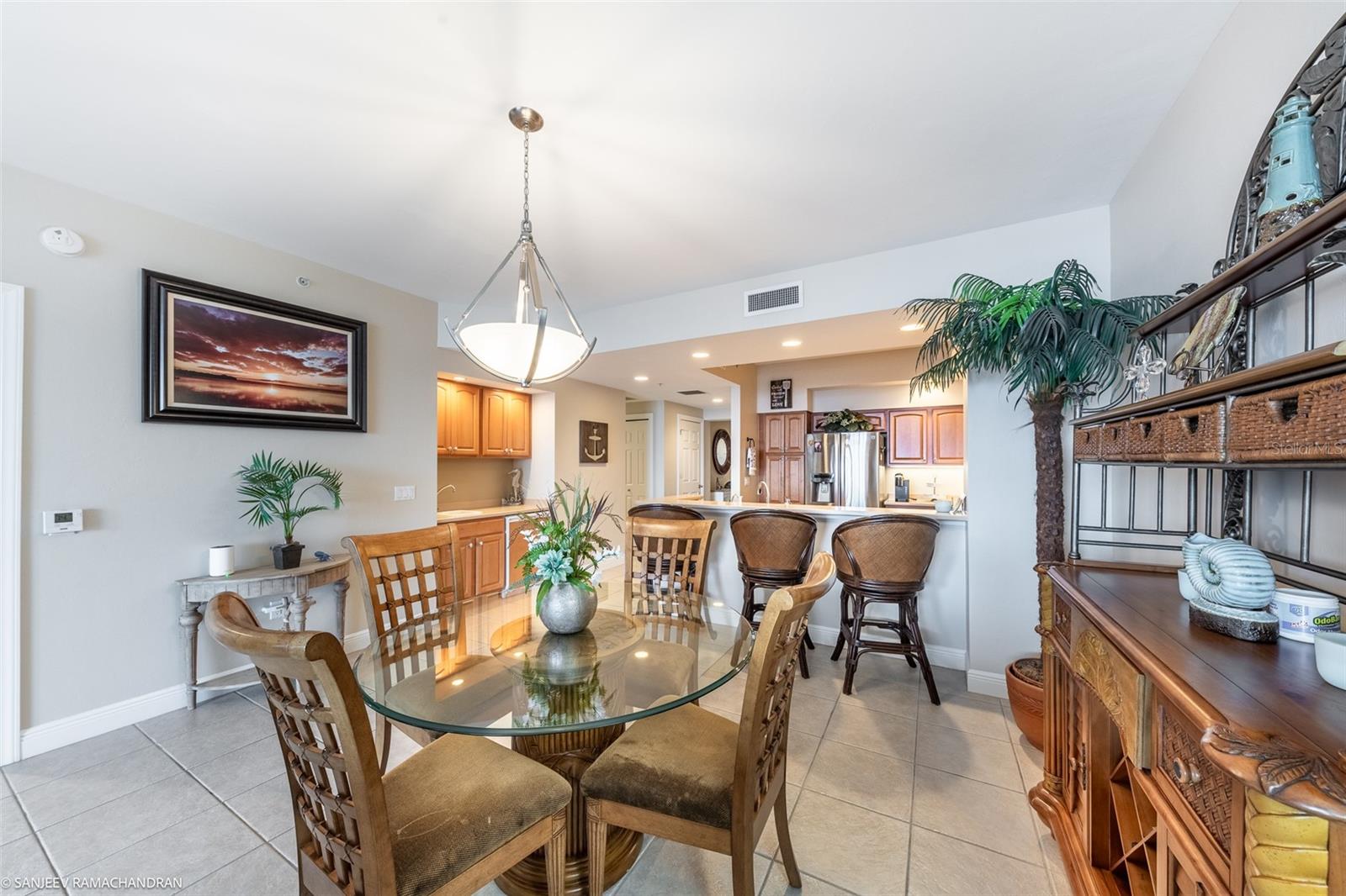 3313 Sunset Key Cir #403 Property Photo 16