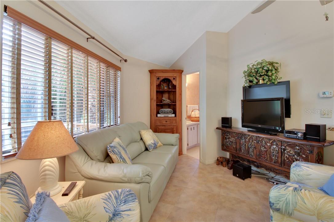8335 Manasota Key Rd Property Photo 9