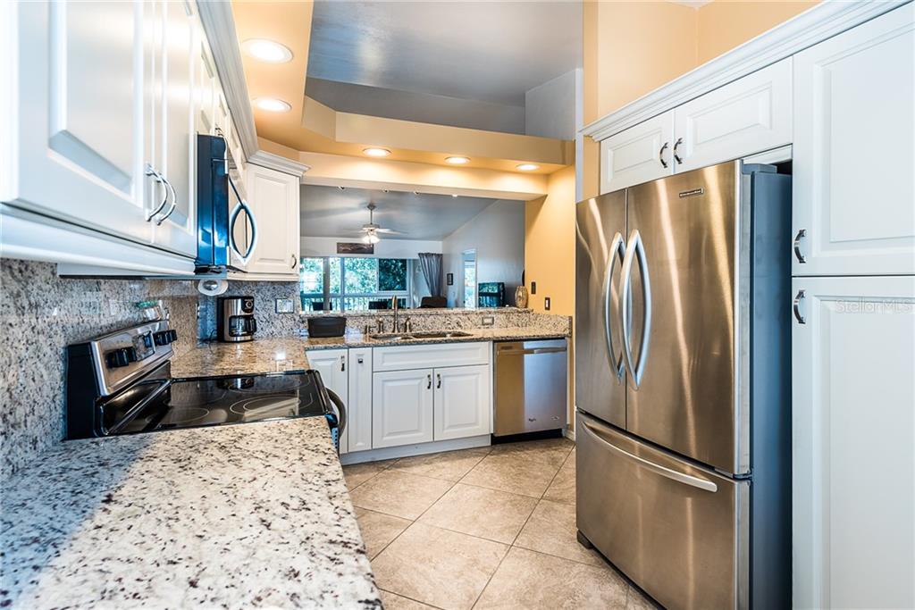 11644 Sw Egret Cir #506 Property Photo 12