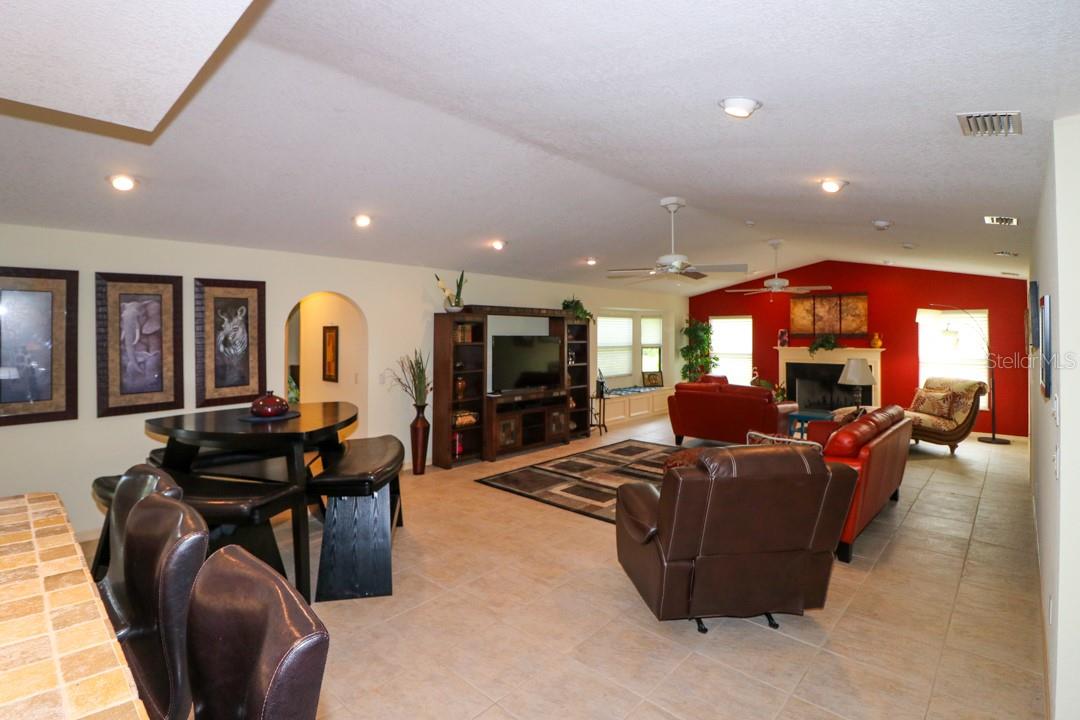 5087 Silver Bell Dr Property Photo 11
