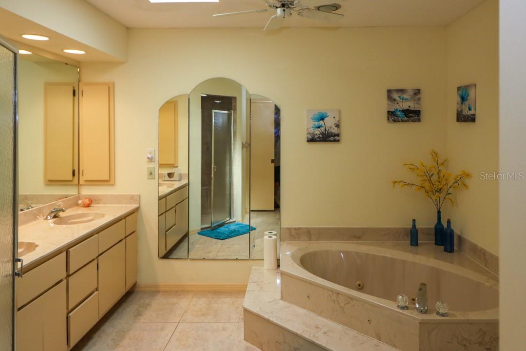 5087 Silver Bell Dr Property Photo 25