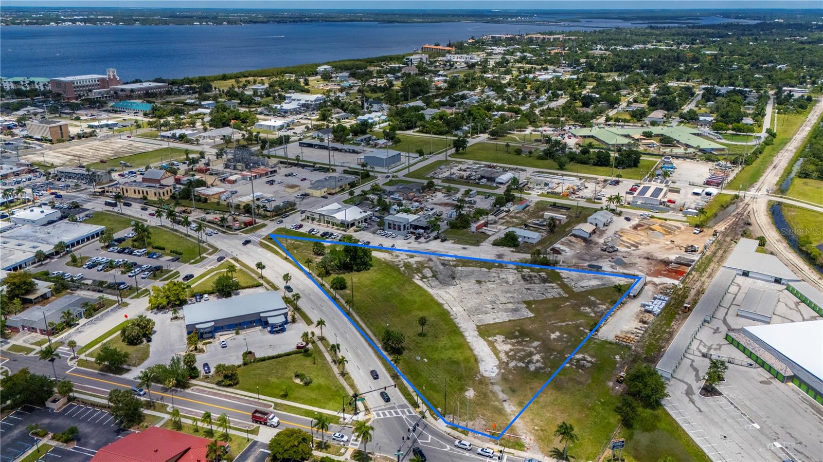 500 Tamiami Trl Property Photo 6