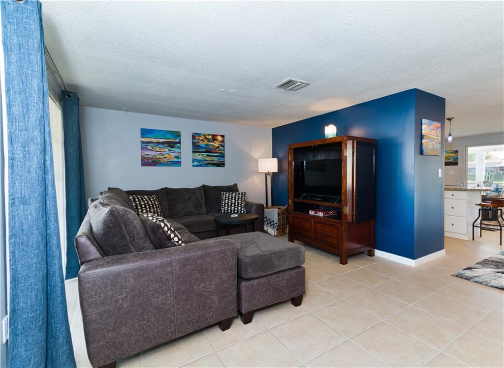 18289 Wolbrette Cir Property Photo 10