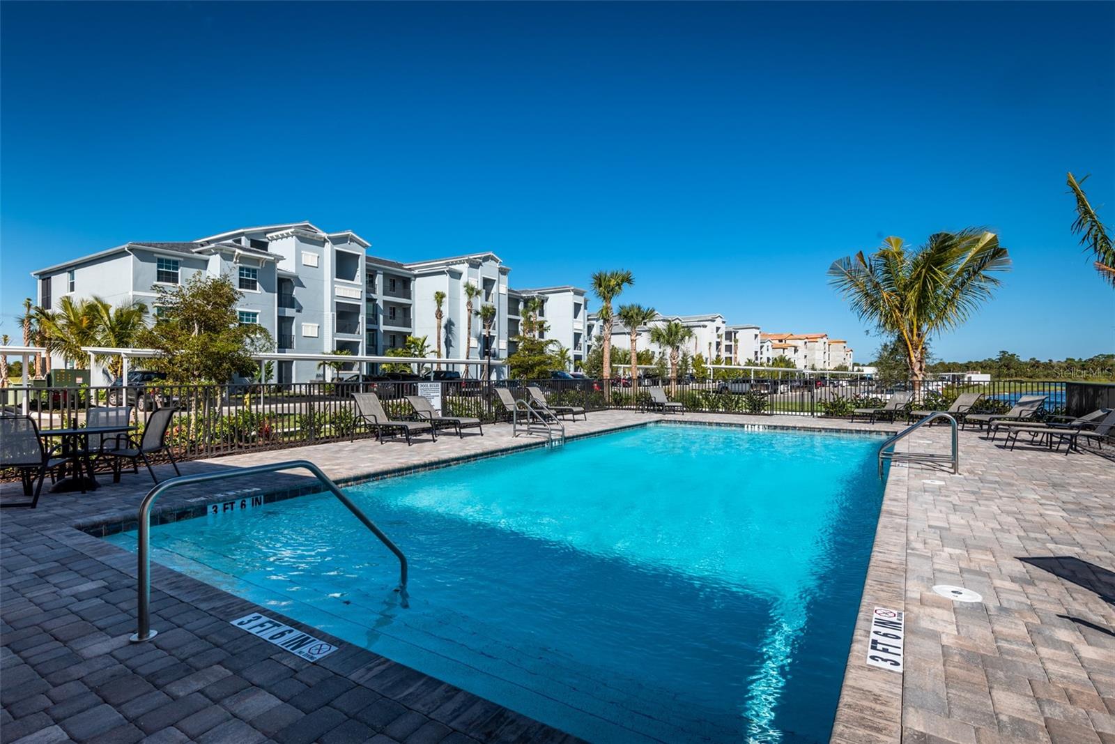 14051 Heritage Landing Blvd #511 Property Photo 8
