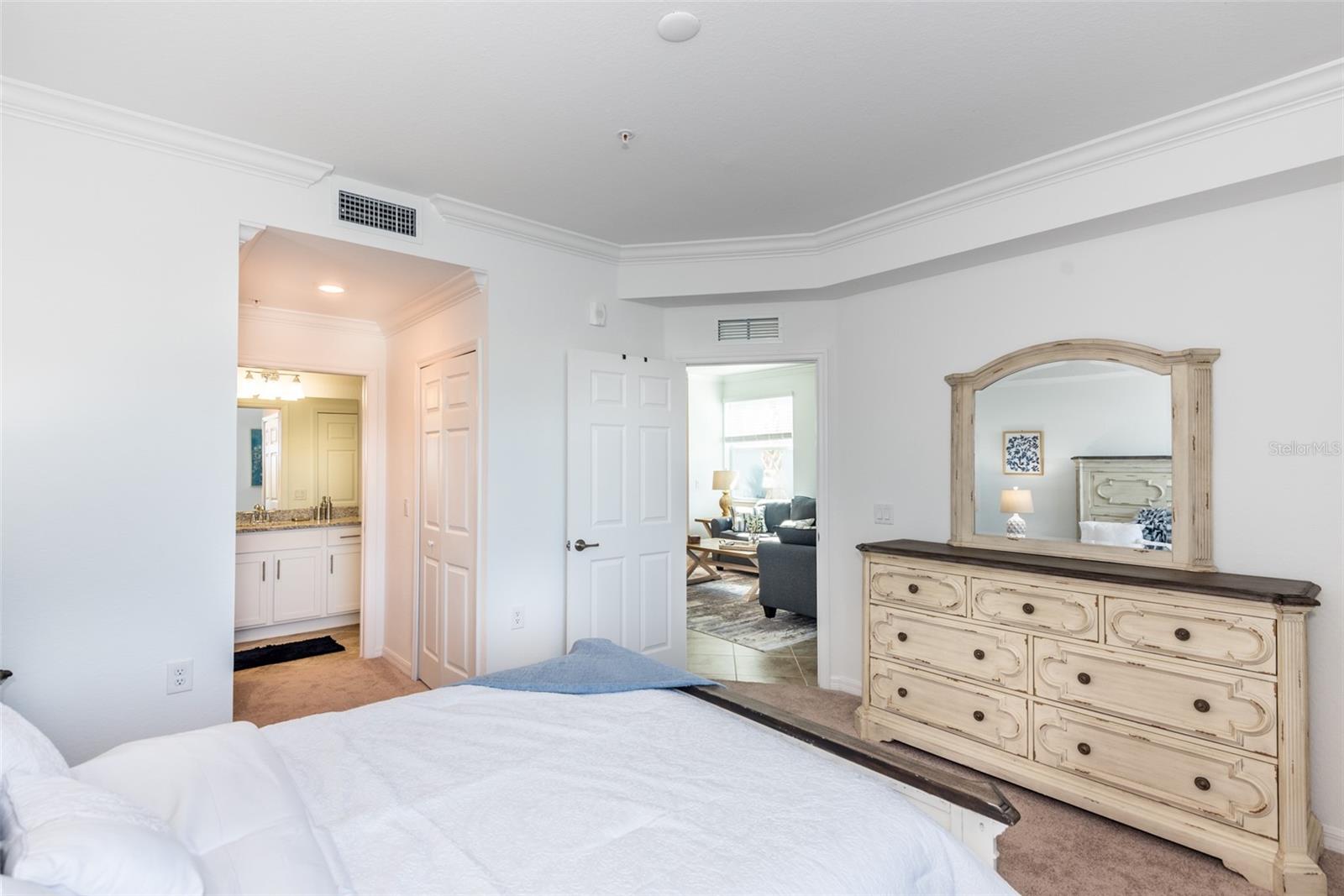 14051 Heritage Landing Blvd #511 Property Photo 26