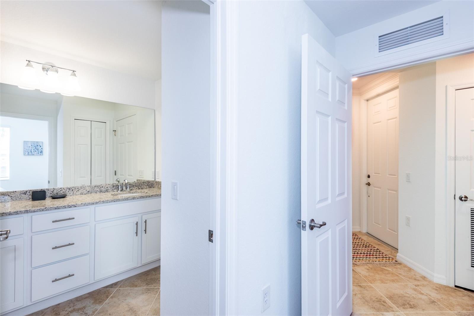 14051 Heritage Landing Blvd #511 Property Photo 44