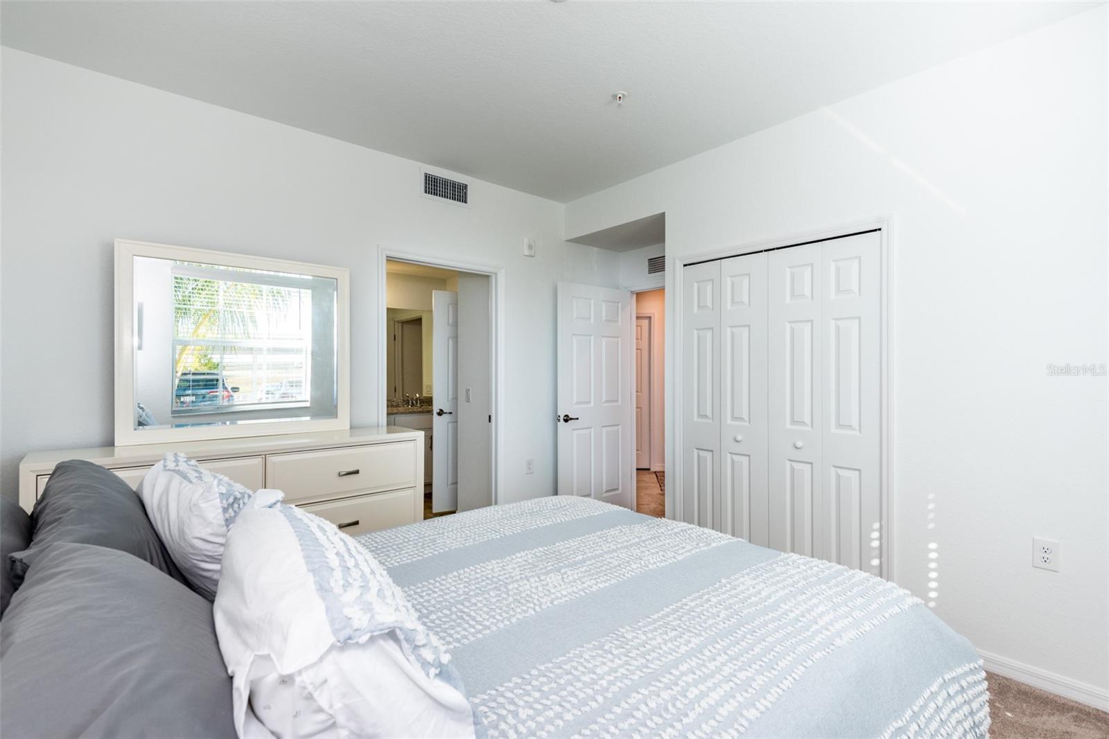 14051 Heritage Landing Blvd #511 Property Photo 45