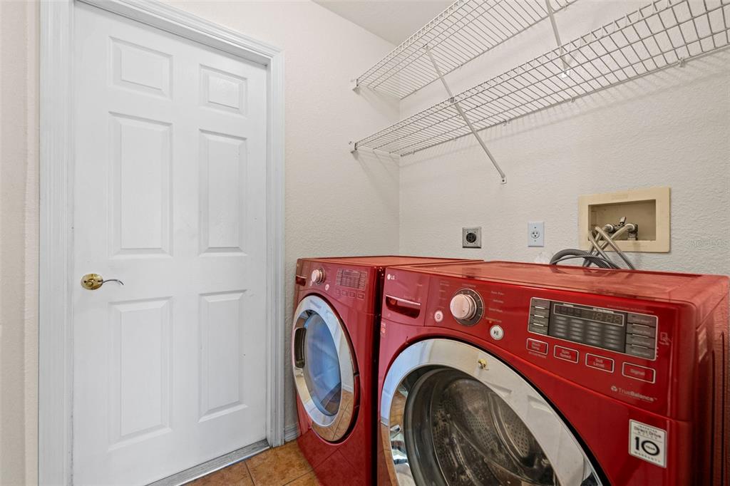 1340 Papillon St Property Photo 21