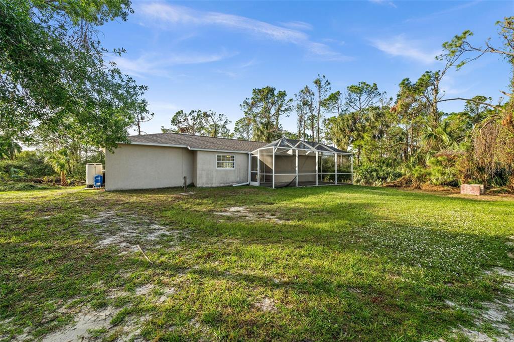 1340 Papillon St Property Photo 25