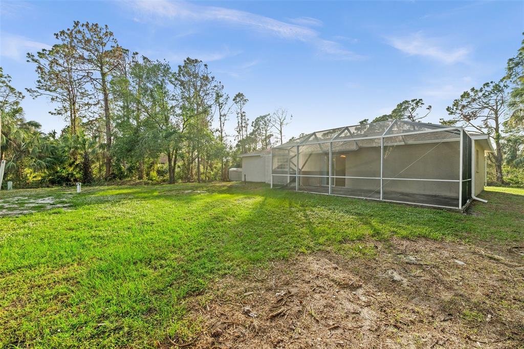 1340 Papillon St Property Photo 26