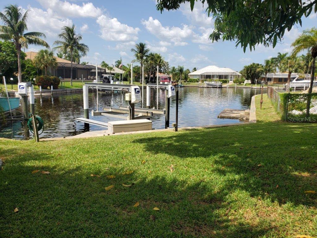 220 Tropicana Drive Property Photo 5