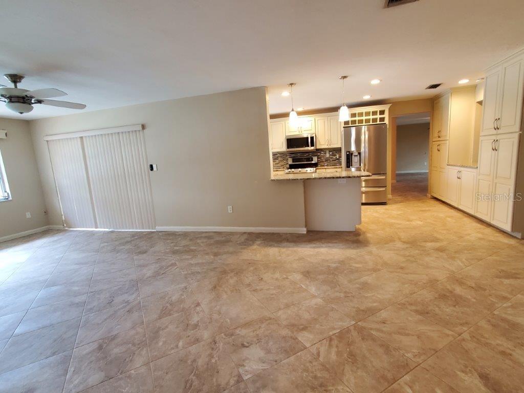220 Tropicana Drive Property Photo 15