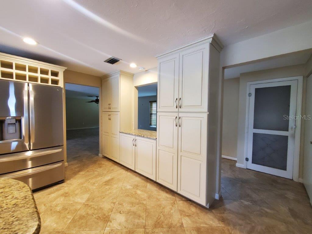 220 Tropicana Drive Property Photo 24