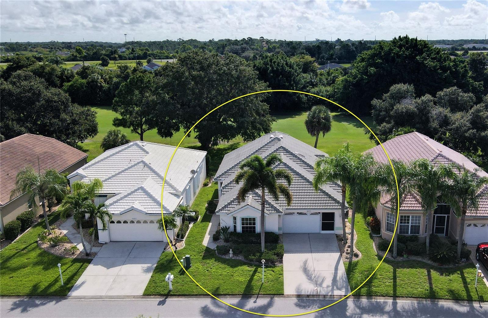 26311 Seminole Lakes Blvd Property Photo 2