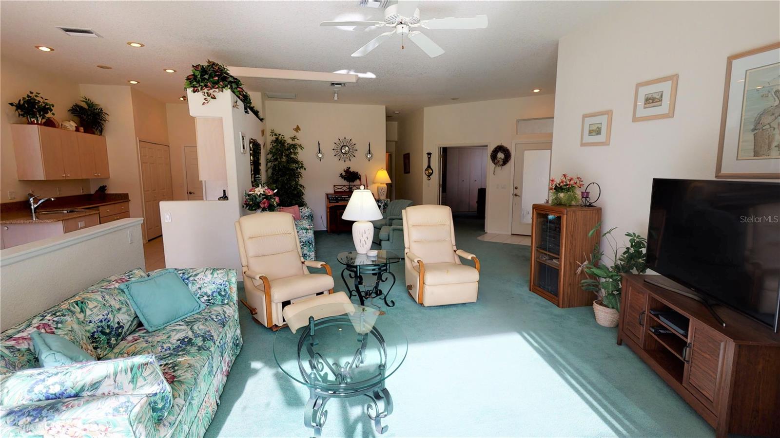 26311 Seminole Lakes Blvd Property Photo 12
