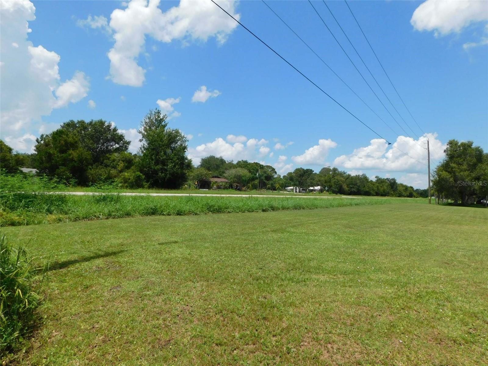 10099 Sw Kissimmee Rd Property Photo 1