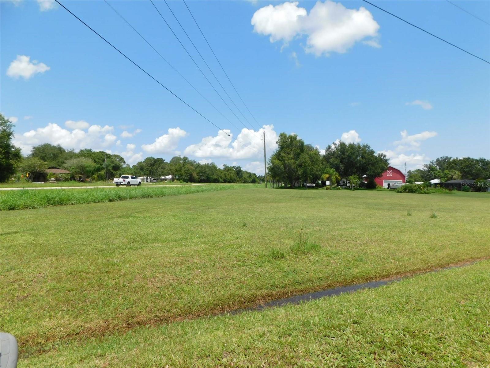 10099 Sw Kissimmee Rd Property Photo 6