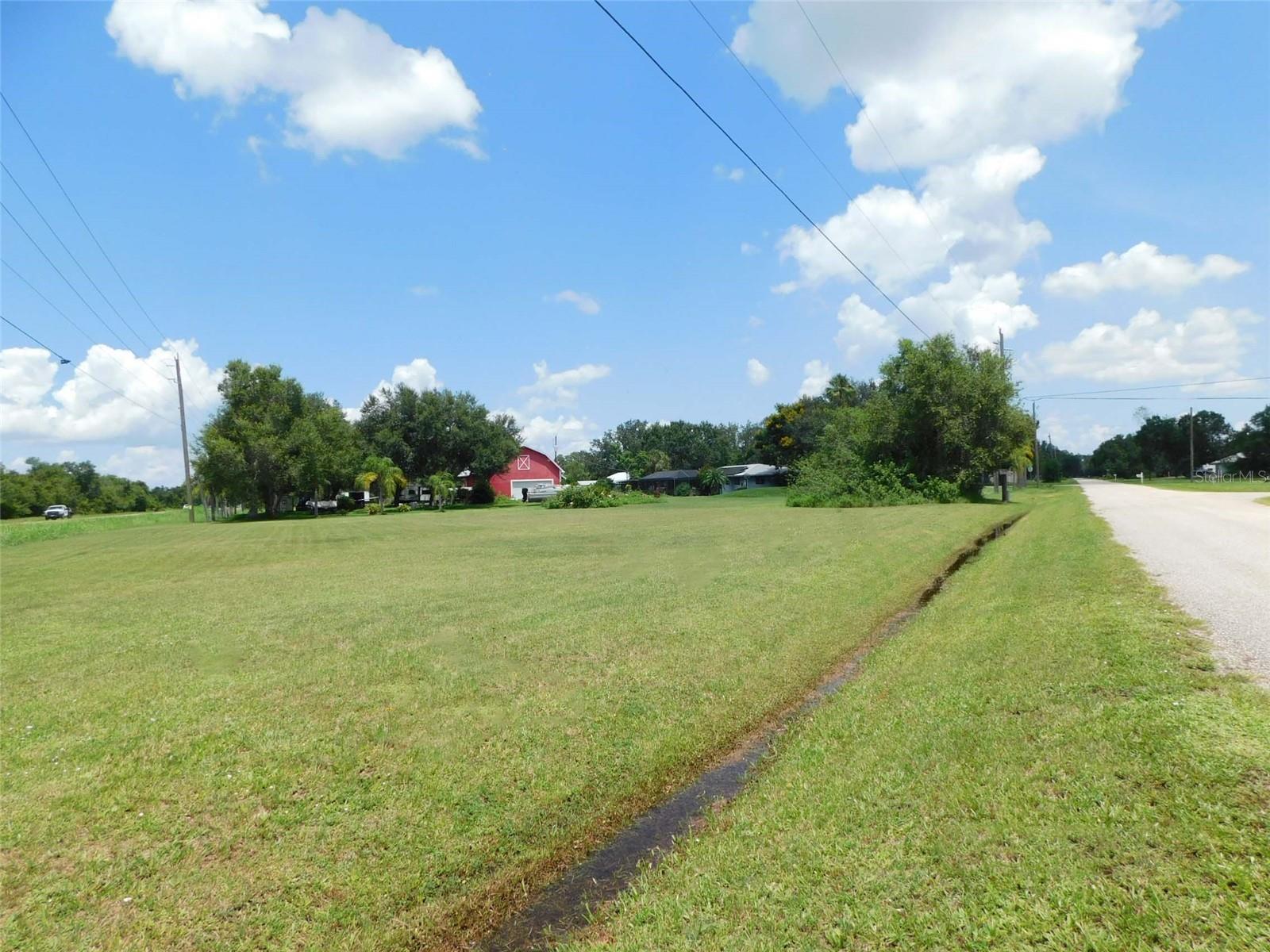 10099 Sw Kissimmee Rd Property Photo 7