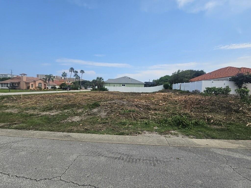 4734 Riverglen Blvd Property Photo 6