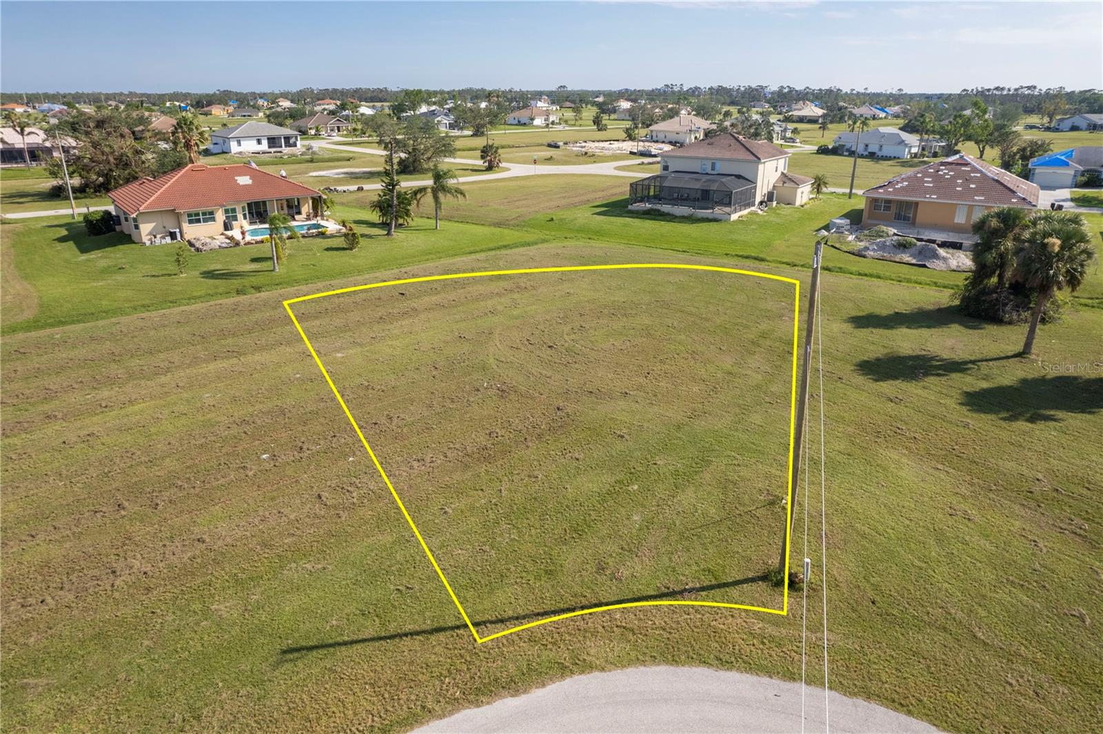 17270 SPEARMINT LN Property Photo 1