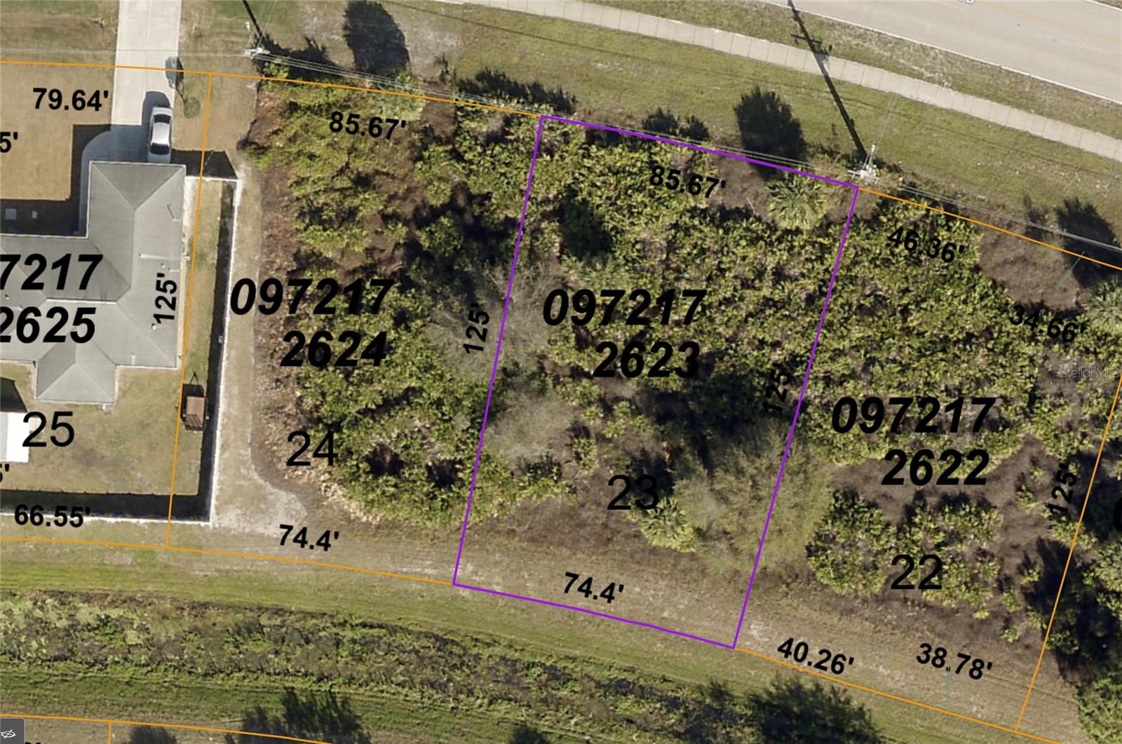W Price Blvd Property Photo 2
