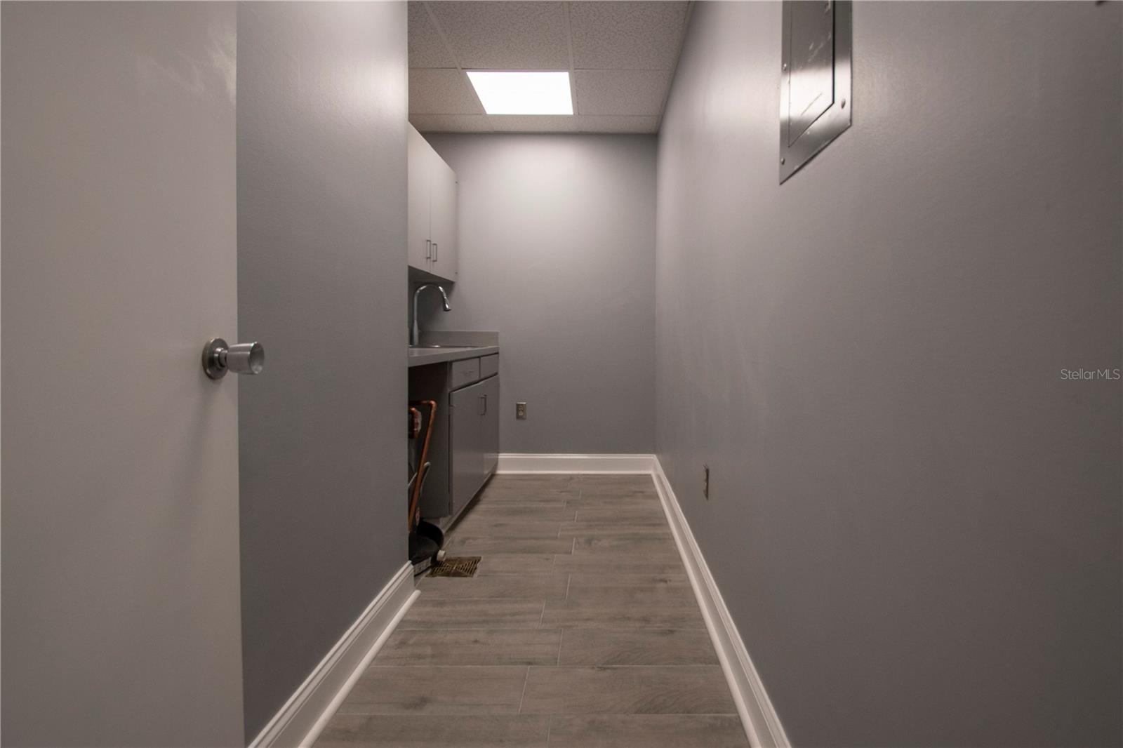 2400 Harbor Blvd #10 Property Photo 16