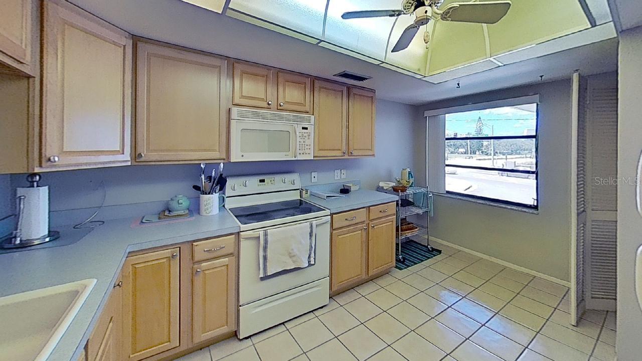 4719 Santa Barbara Blvd #4 Property Photo 3