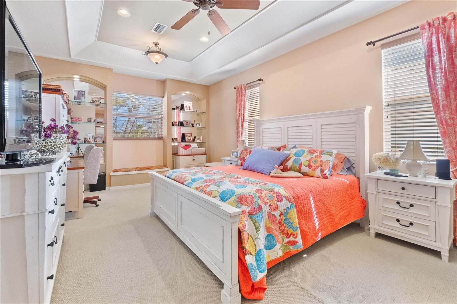 175 Rotonda Boulevard E Property Photo 16