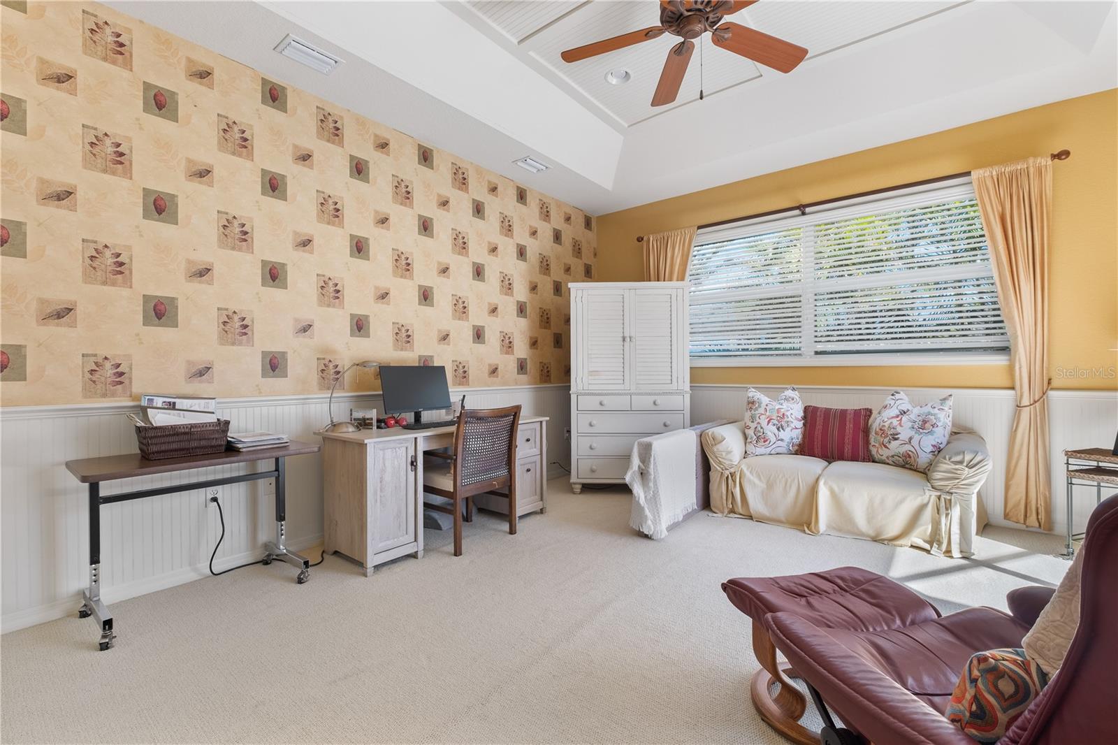 175 Rotonda Boulevard E Property Photo 27