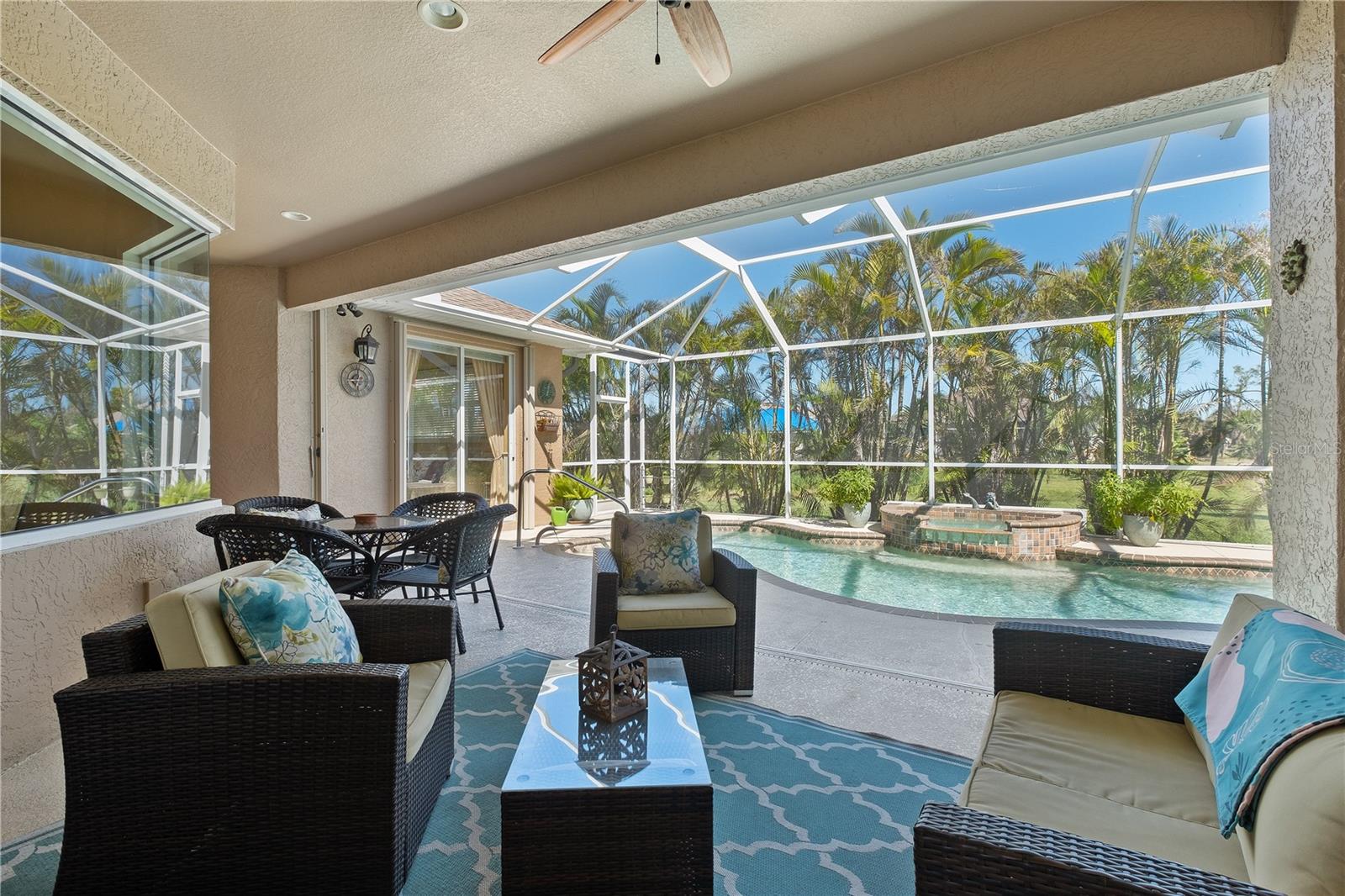 175 Rotonda Boulevard E Property Photo 31